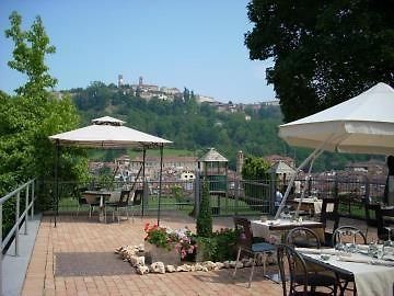 Park Hotel Мондови Экстерьер фото